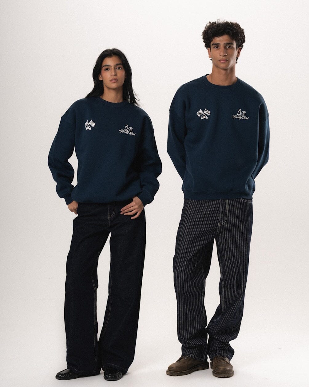 CREWNECKS & QUARTER ZIPS