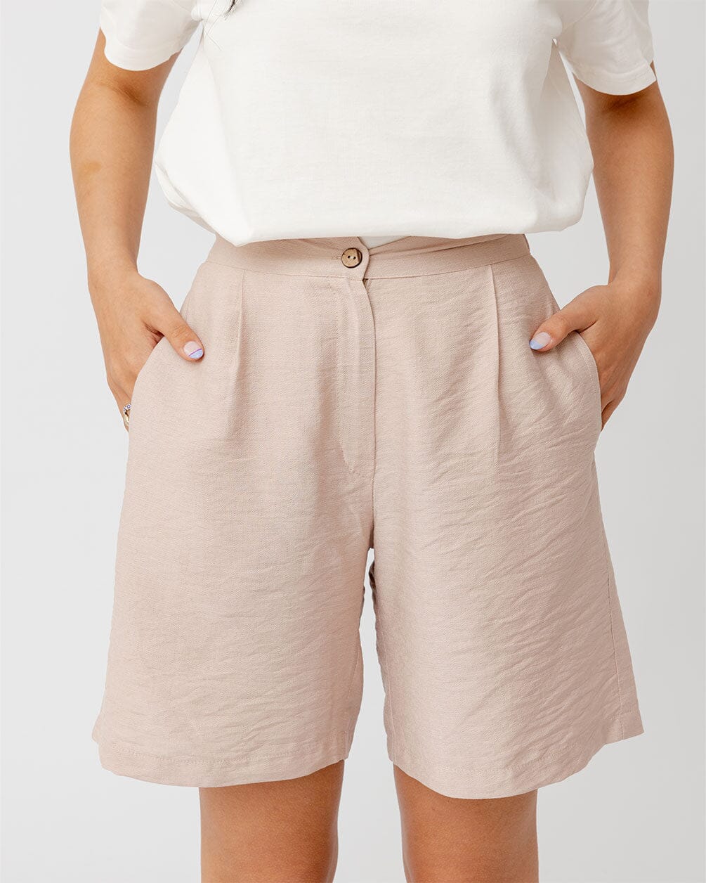 Beige Linen Shorts Linen Shorts IN YOUR SHOE
