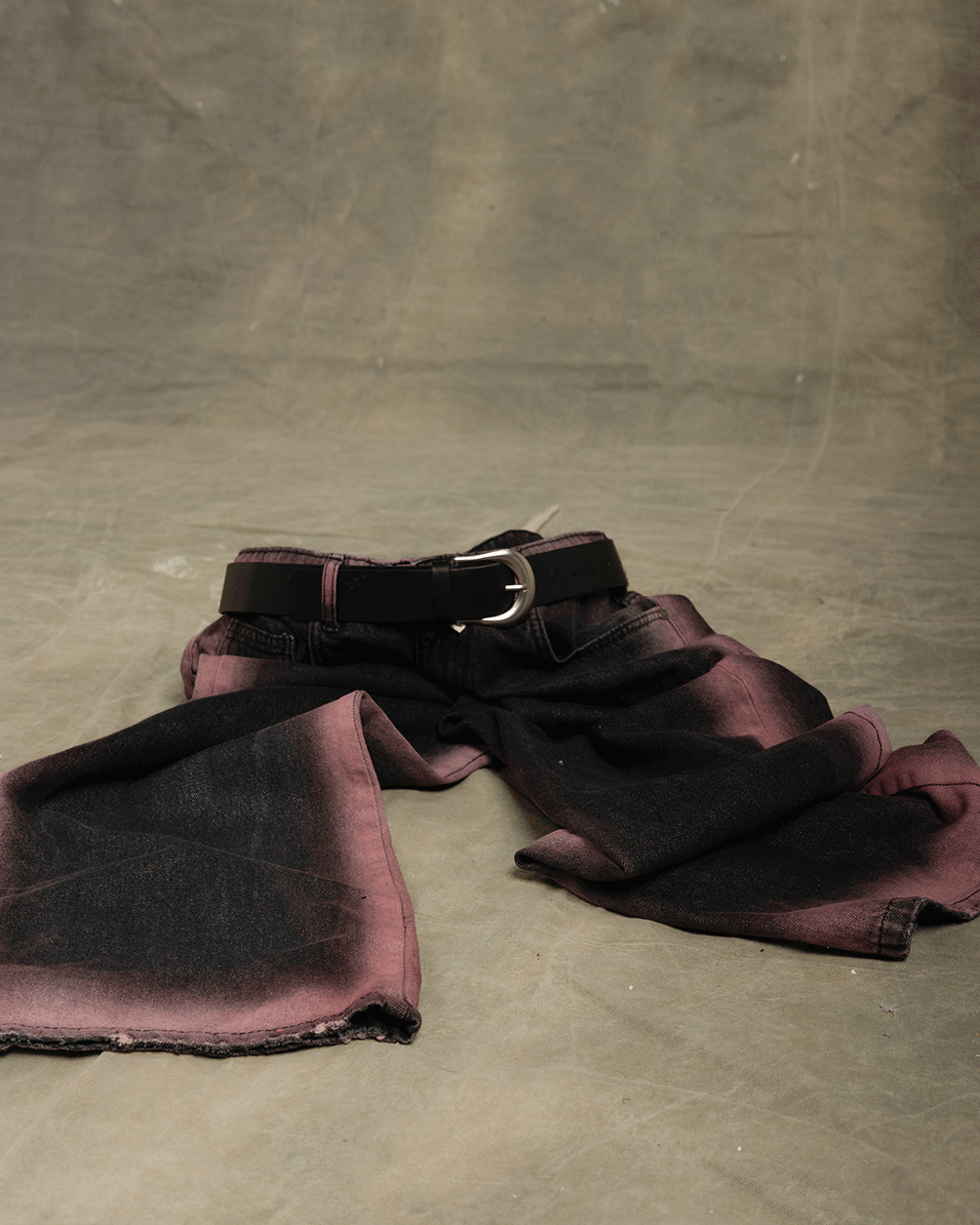 Black Border Washed Straight Jeans Jeans IN YOUR SHOE