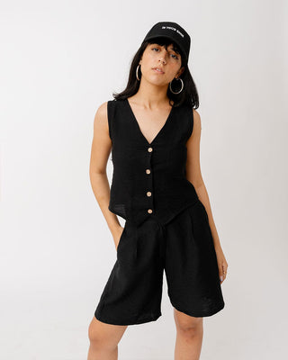 Black Linen Vest Linen Vest IN YOUR SHOE M