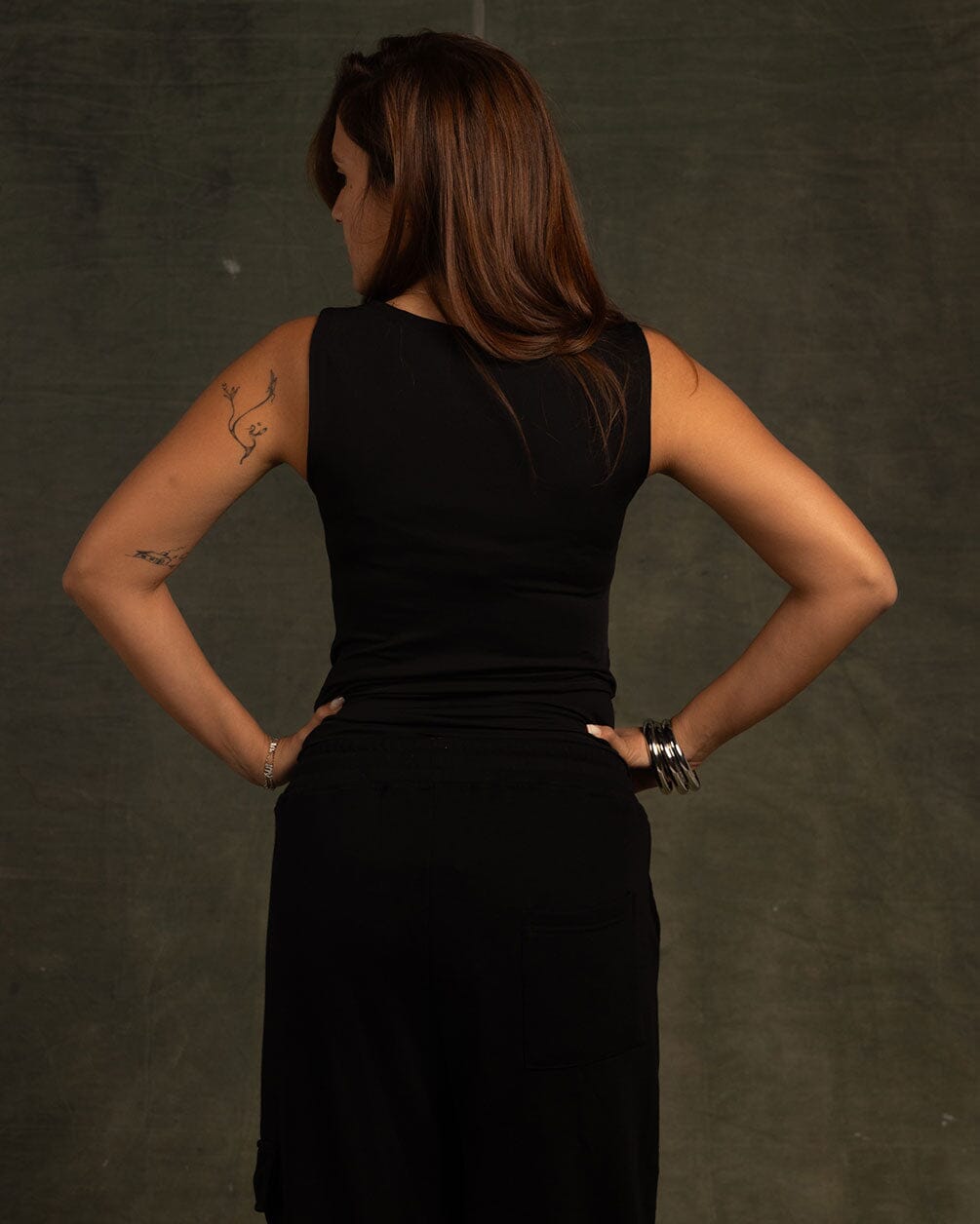Black Sleeveless Top Sleeveless Tops IN YOUR SHOE M