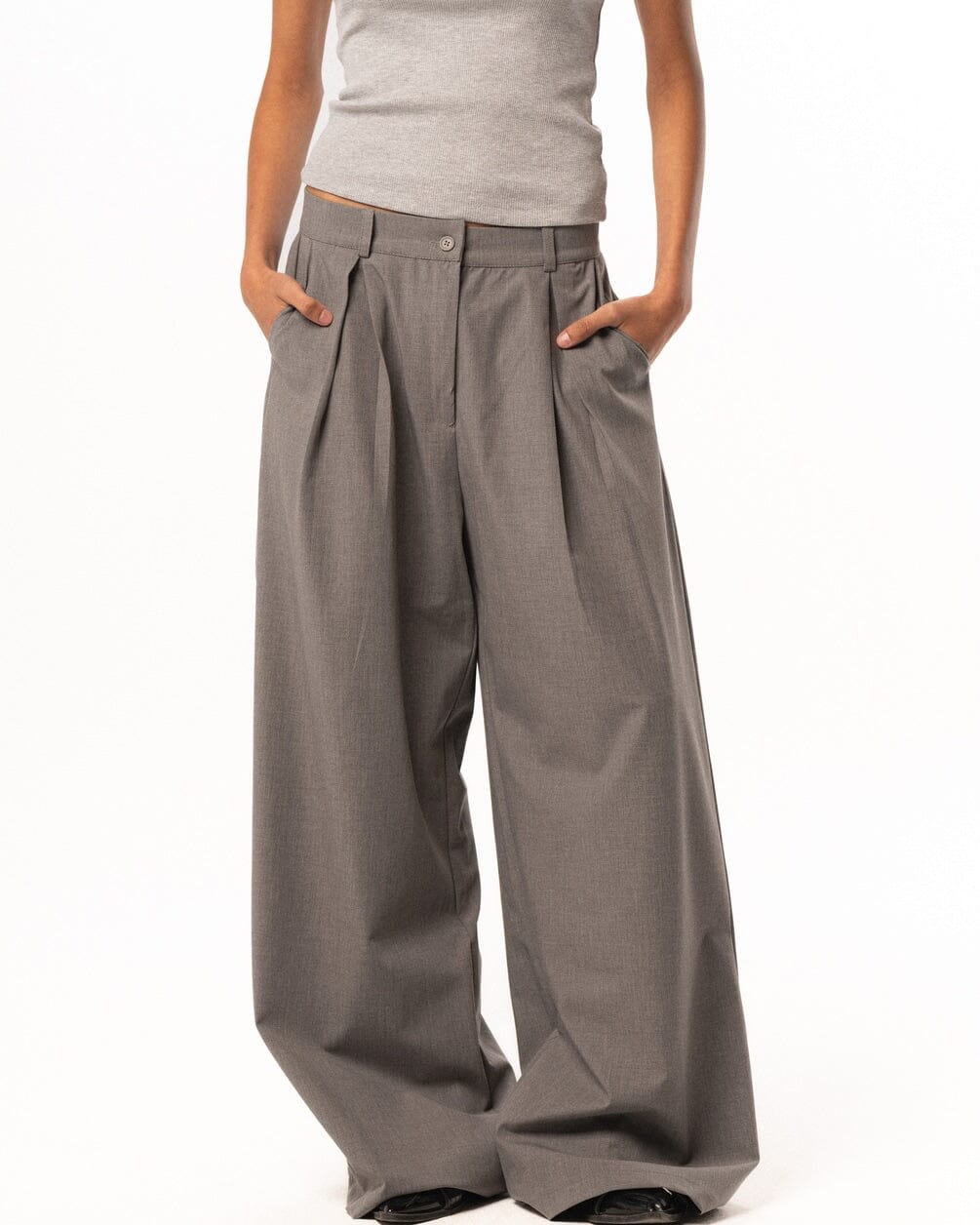 Female Grey Loose Office Pants Pants IN YOUR SHOE M