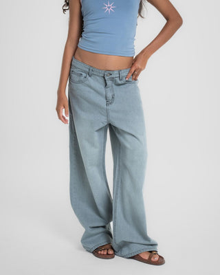 Female Light Grey Oversized Jeans Jeans IN YOUR SHOE