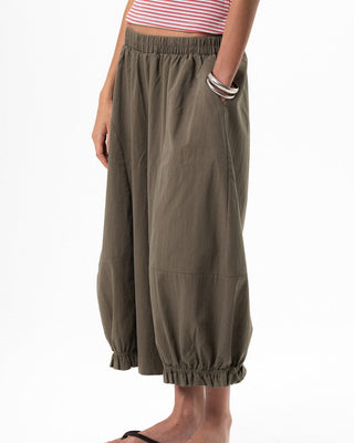 Female Olive Cropped Balloon Pants Pants IN YOUR SHOE M