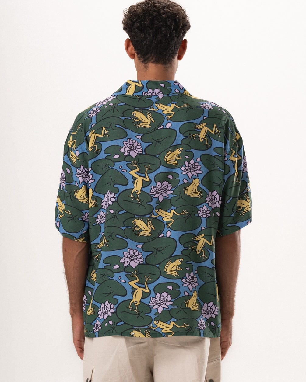 Frogs Boxy Shirt Boxy Shirt IN YOUR SHOE XL