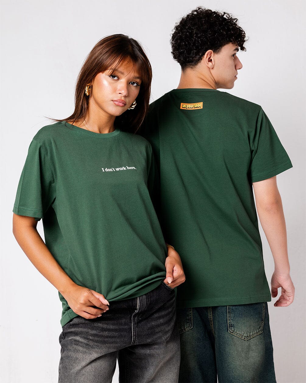 I Don't Work Here Regular Tee Printed Regular Tees IN YOUR SHOE L