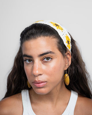 White Sunflower Mini Crochet Bandana Bandana IN YOUR SHOE