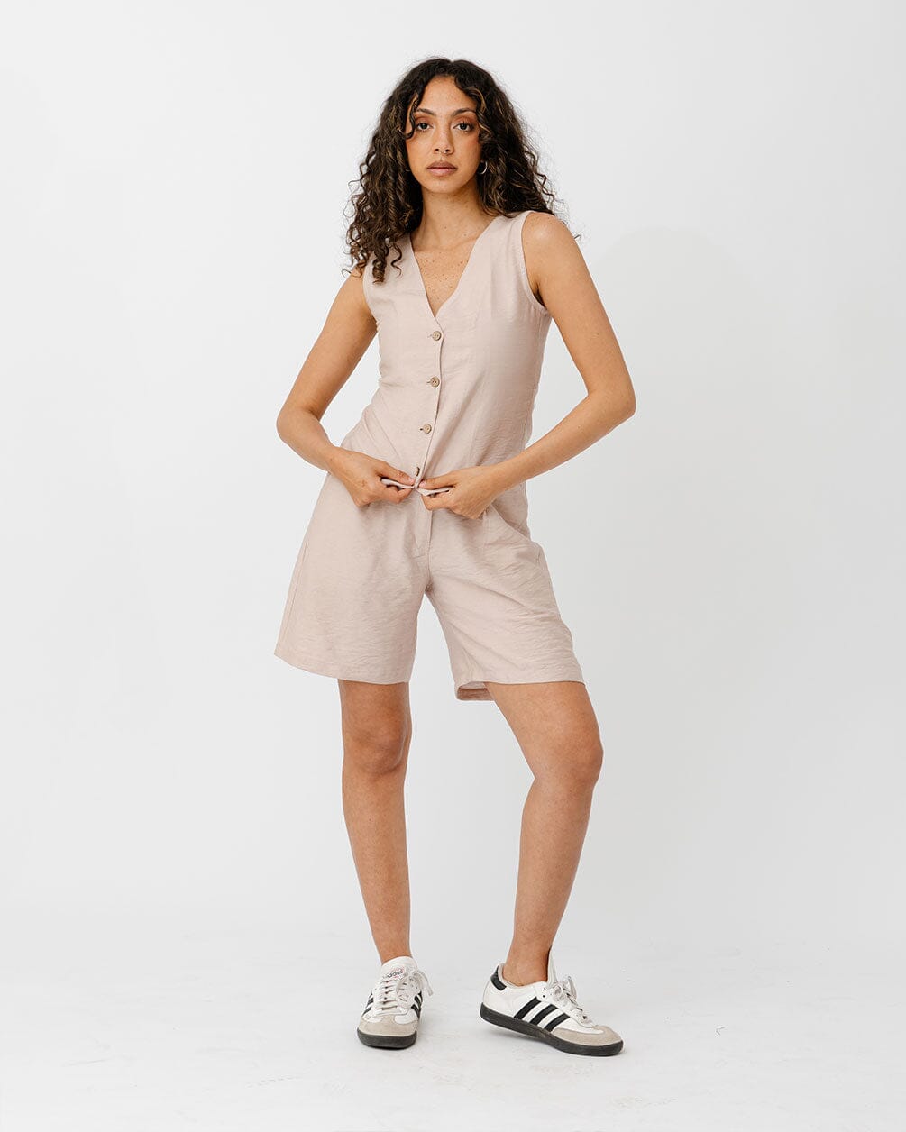 Beige Linen Vest Linen Vest IN YOUR SHOE L 