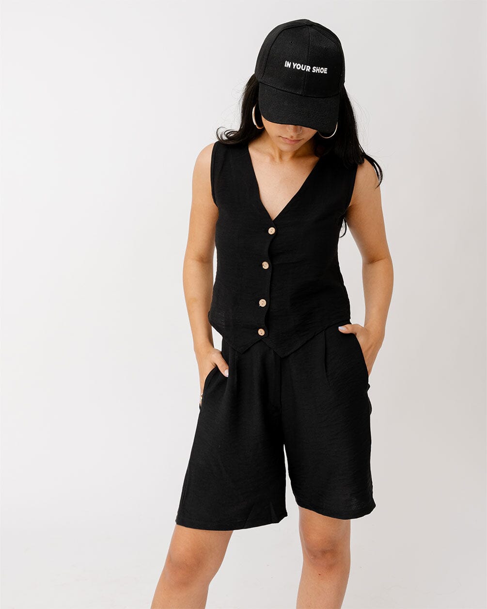 Black Linen Shorts Linen Shorts IN YOUR SHOE L 