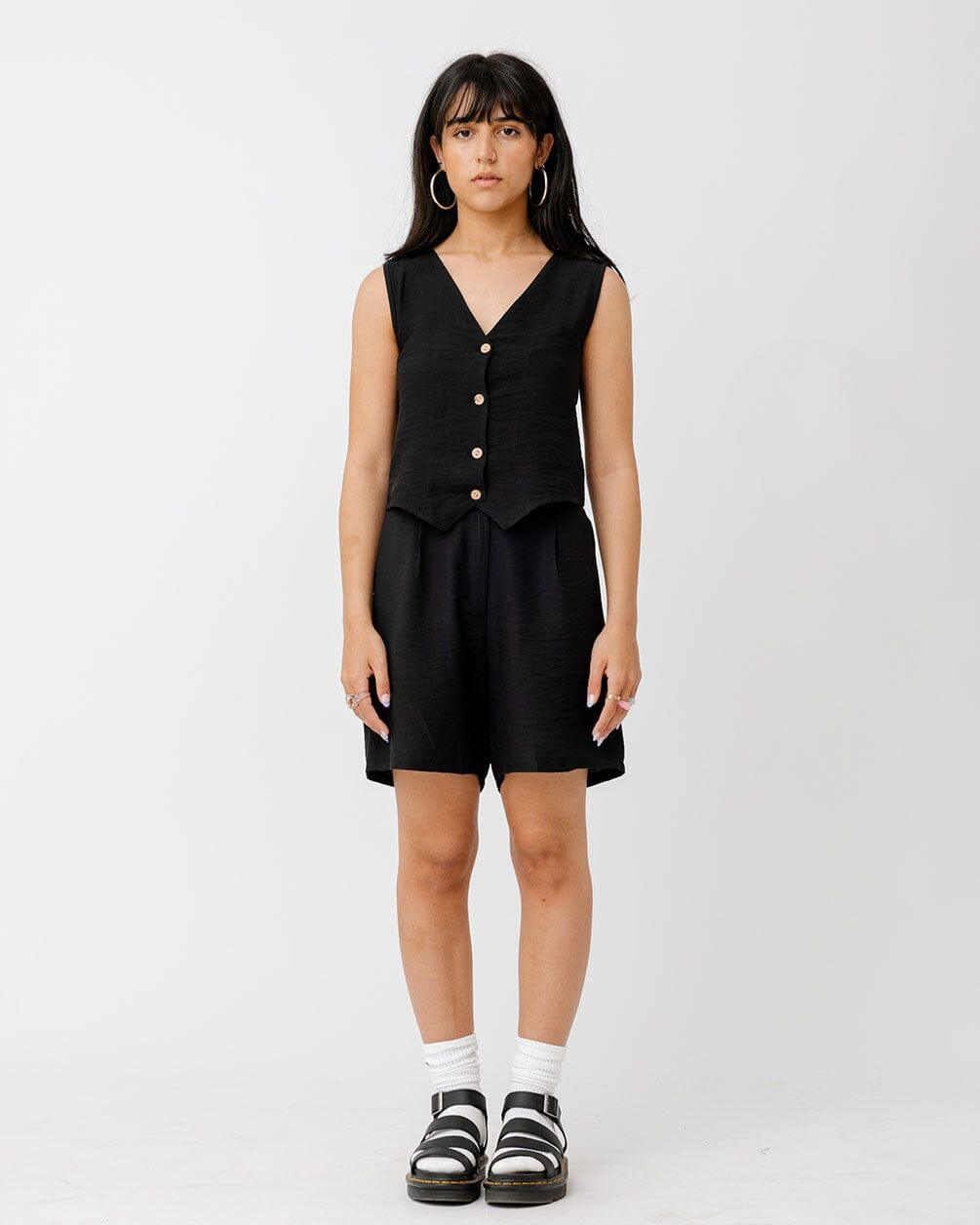 Black Linen Shorts Linen Shorts IN YOUR SHOE M 