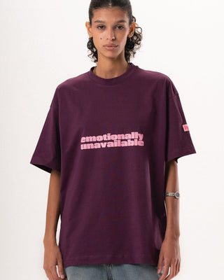 Emotionally Unavailable Oversized Tee Printed Oversized Tees IN YOUR SHOE 