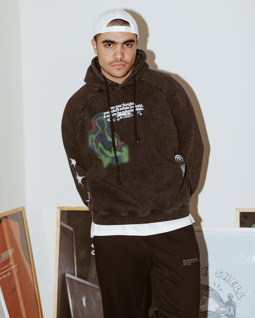 Free Your Thoughts Boxy Fit Hoodie Acid Washed Hoodies IN YOUR SHOE L 