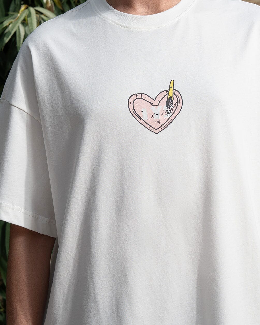 Hugs Over Drugs Printed Oversized Tee Printed Oversized Tees IN YOUR SHOE 