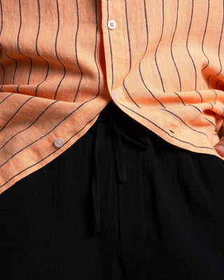 Male Black Crinkled Shorts Linen Shorts IN YOUR SHOE 