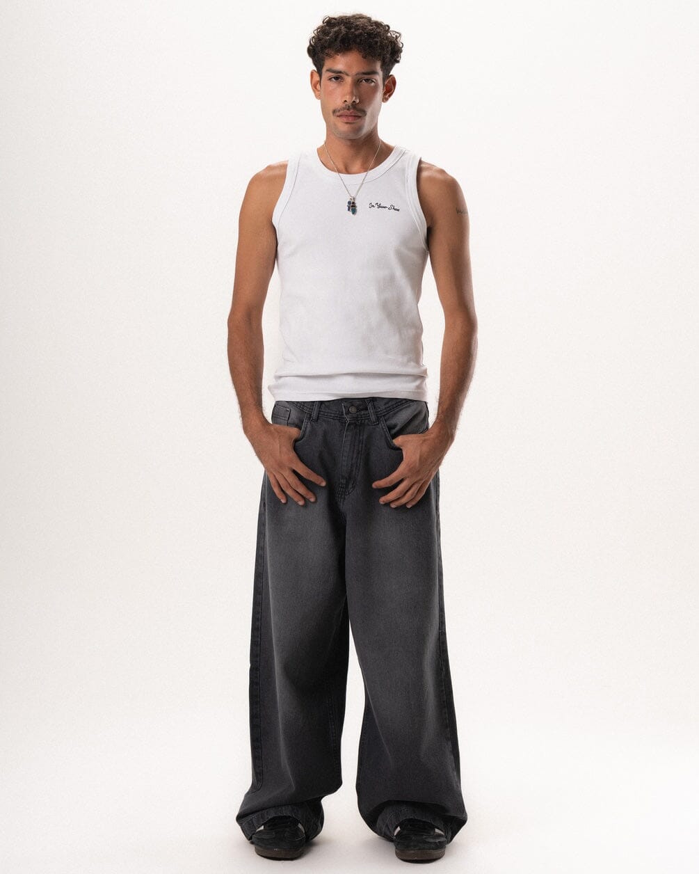 Male Black Washed Oversized Baggy Jeans Jeans IN YOUR SHOE 30 