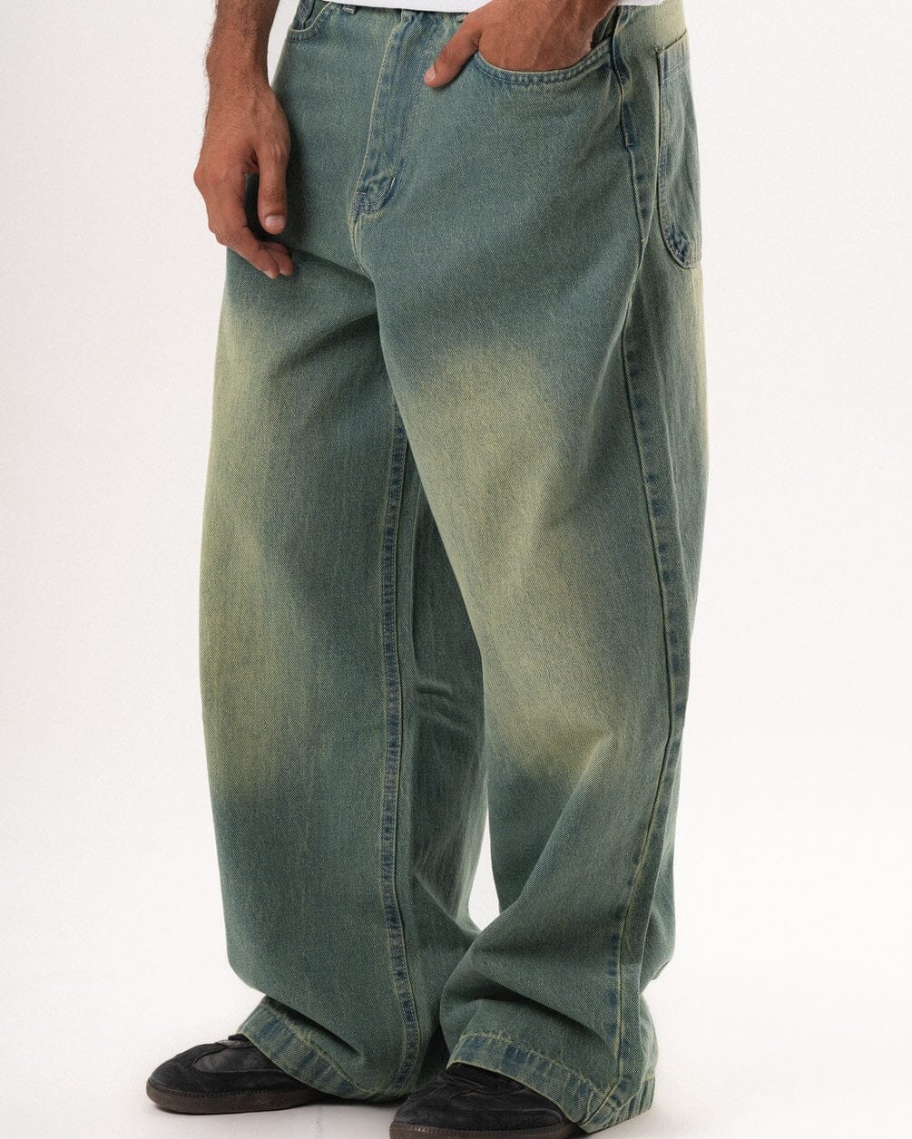 Male Green Washed Oversized Baggy Jeans Jeans IN YOUR SHOE 34 