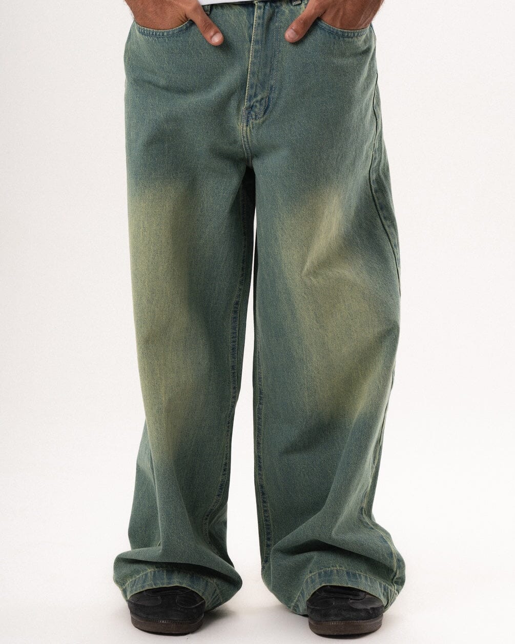 Male Green Washed Oversized Baggy Jeans Jeans IN YOUR SHOE 32 