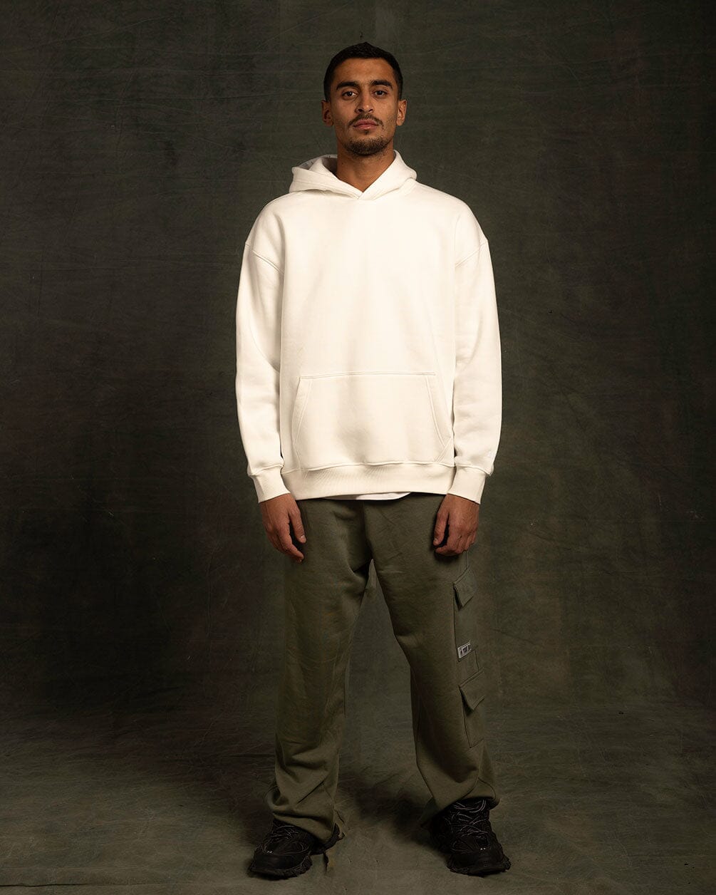 White Basic Hoodie Plain Hoodies IN YOUR SHOE 