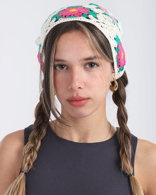 White Crochet Flower Bandana Bandana IN YOUR SHOE 