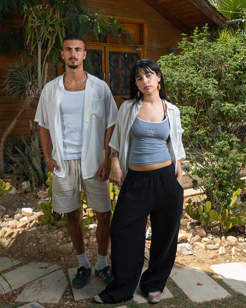 White Oversized Short Sleeve Shirt Short Sleeve Shirt IN YOUR SHOE L 